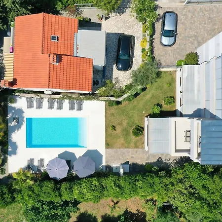 Apartment Mato